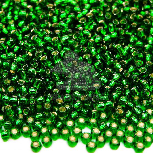 TOHO Seed Beads 27B Transparent Silver Lined Grass Green 8/0 beads mouse