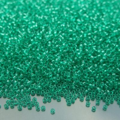TOHO Seed Beads 72 Transparent Beach Glass Green 15/0 beads mouse