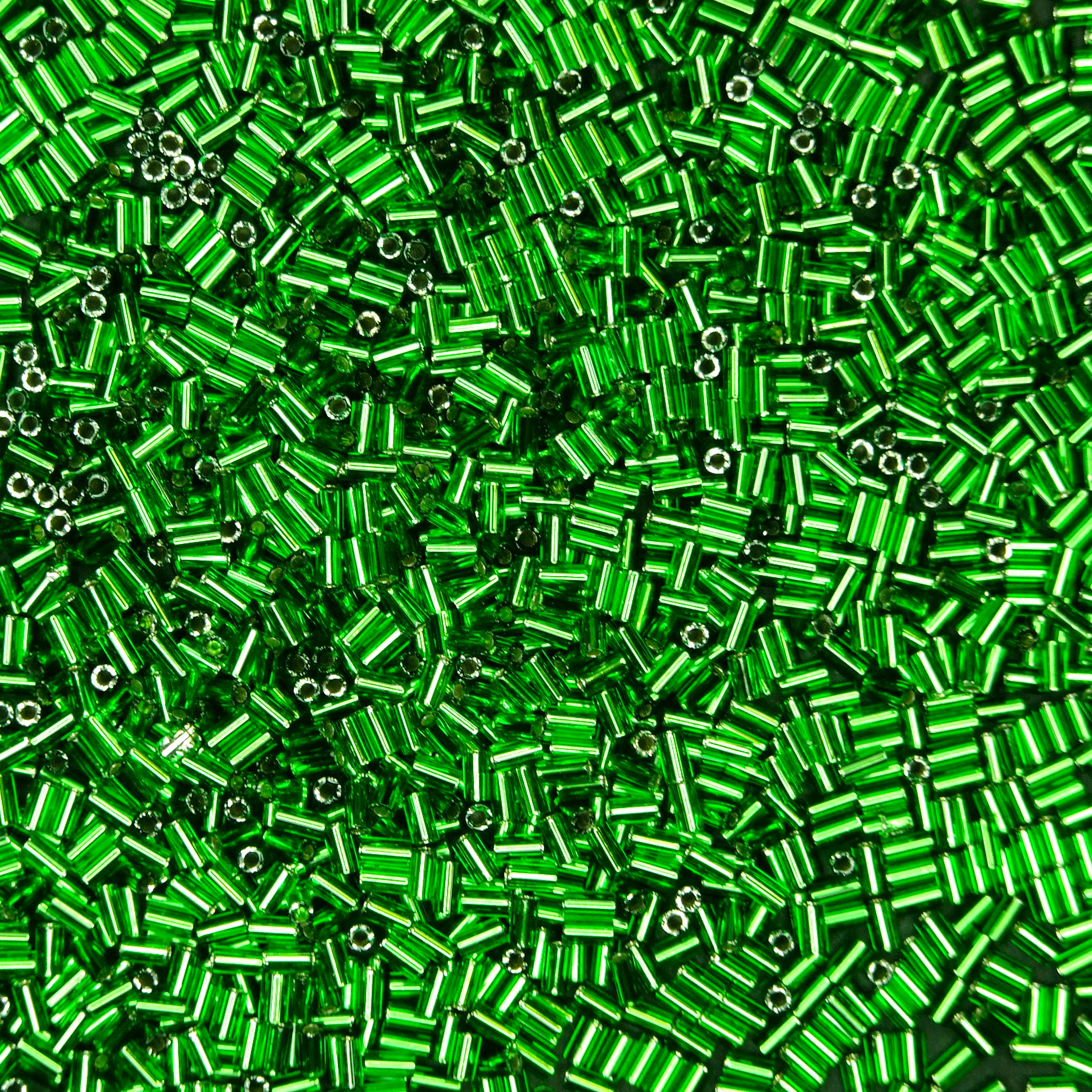 TOHO Bugle Seed Beads 27B Silver Lined Grass Green 3mm beads mouse