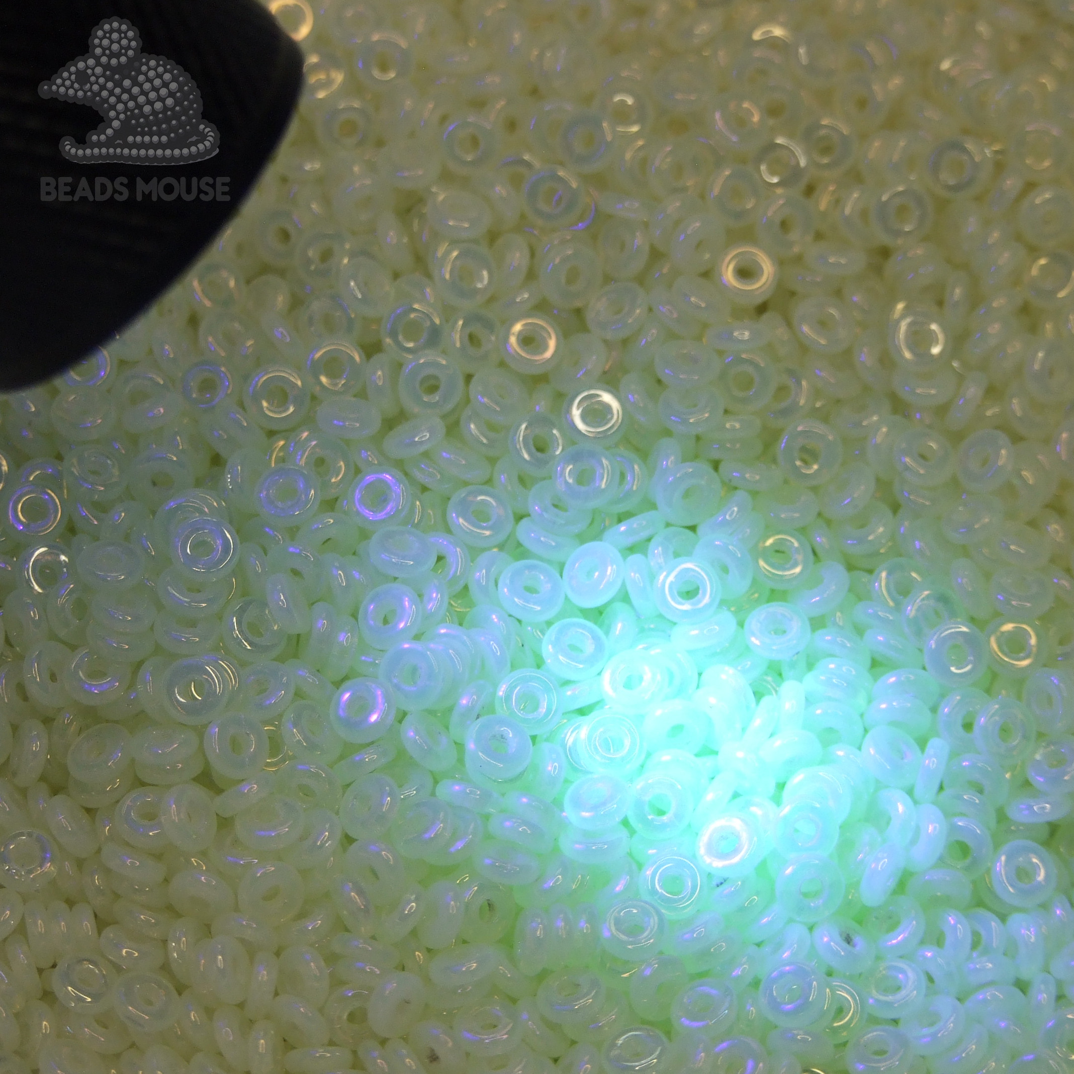 5g O Beads O-Ring 3.8x1mm Luster IRIS Milky Jonquil beadsmouse.co.uk