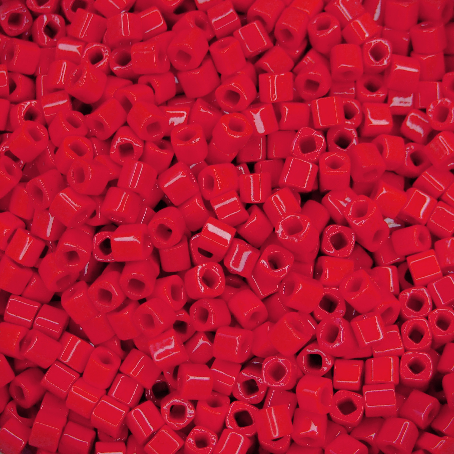 TOHO Cube Beads 45 Opaque Pepper Red 4mm beadsmouse.co.uk
