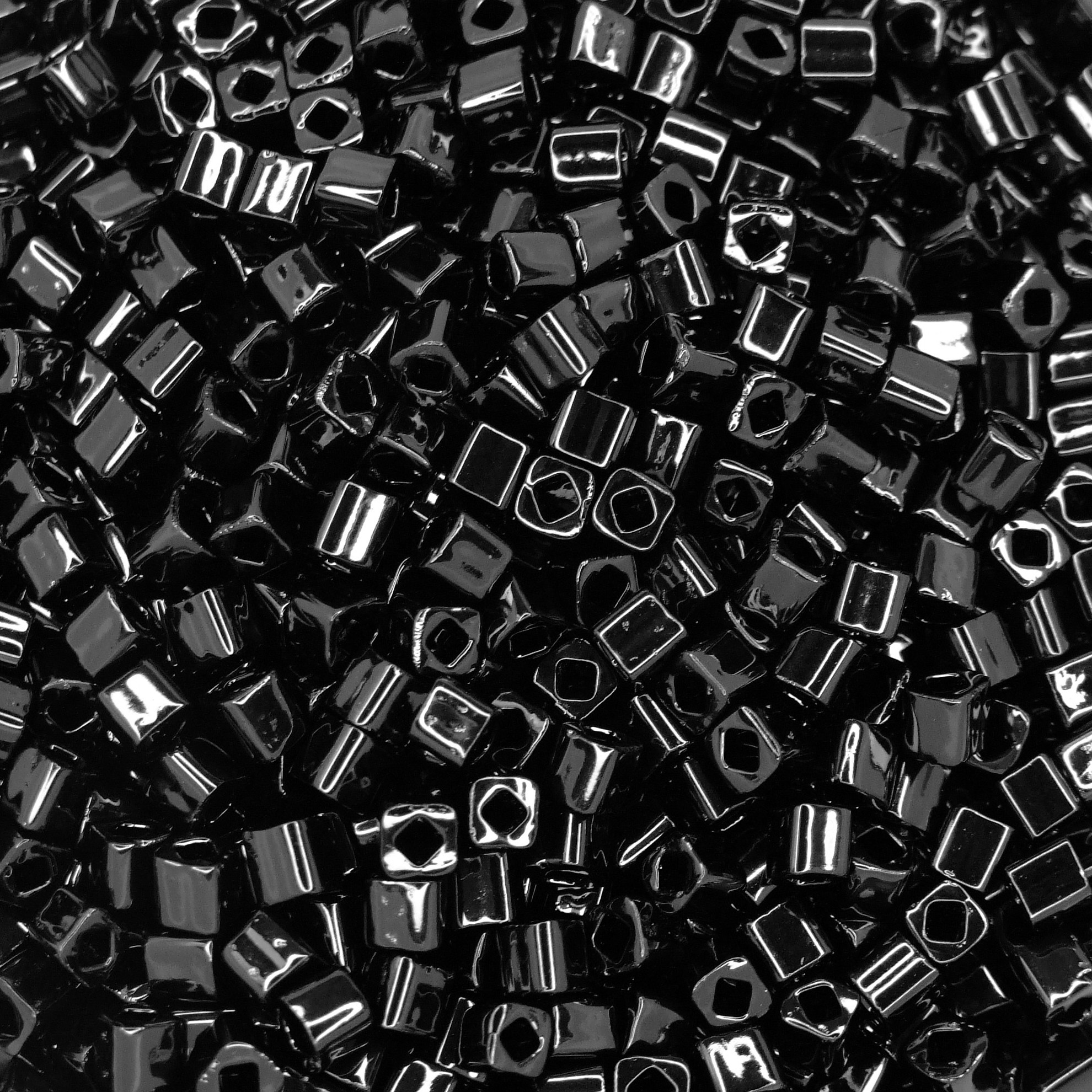 TOHO Cube Beads 49 Opaque Jet 4mm beadsmouse.co.uk