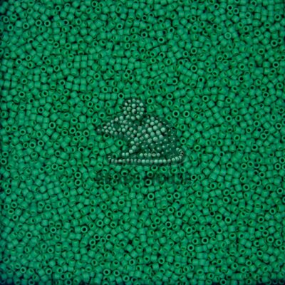 TOHO Seed Beads 47HF Opaque Frosted Pine Green beadsmouse.co.uk