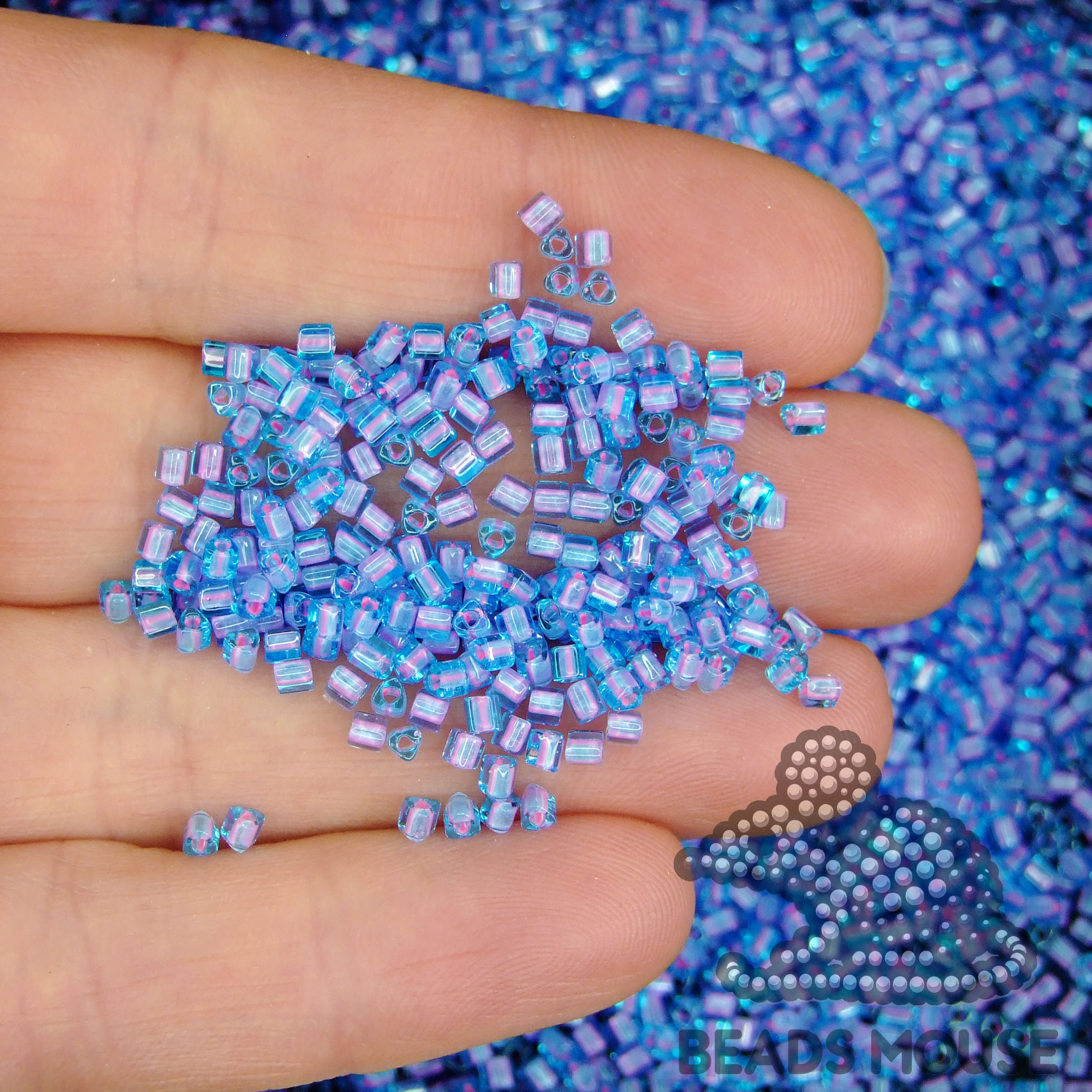 TOHO Triangle Beads 937 Inside Color Aqua Bubble Gum Pink Lined beadsmouse.co.uk